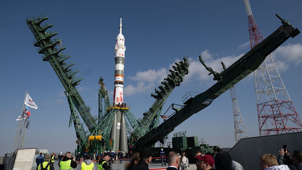 Baikonur Cosmodrome Collapse Halts Crewed Missions for Russia, First Time Since 1961