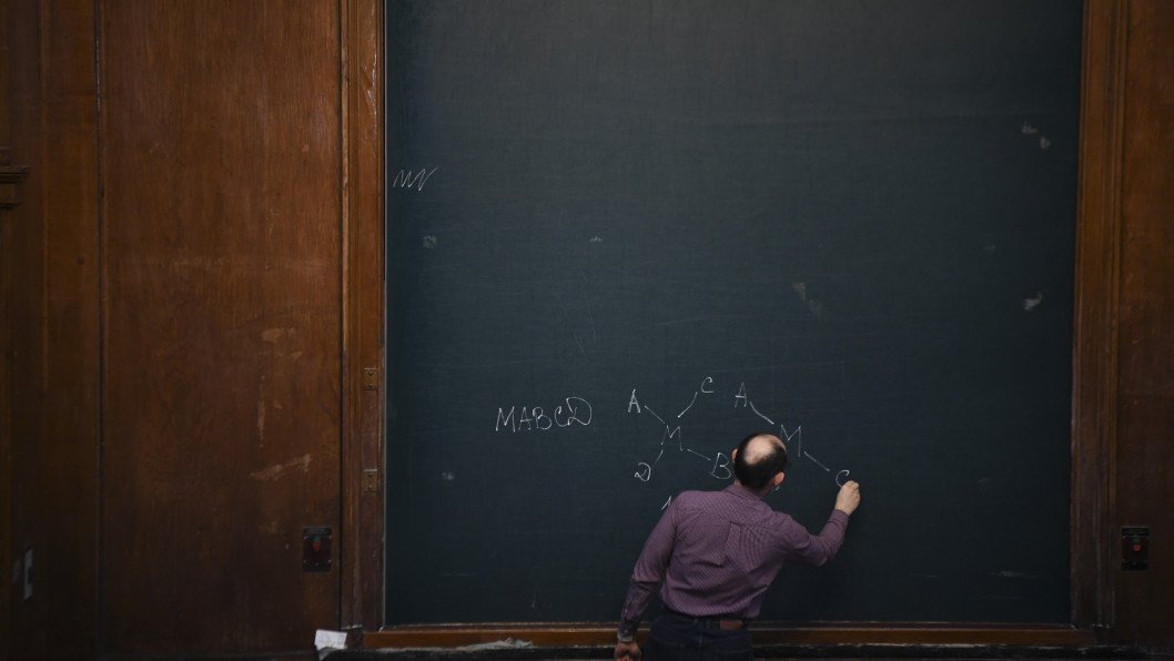 Russia Faces Talent Drain as War and Repression Drive Scientists Abroad