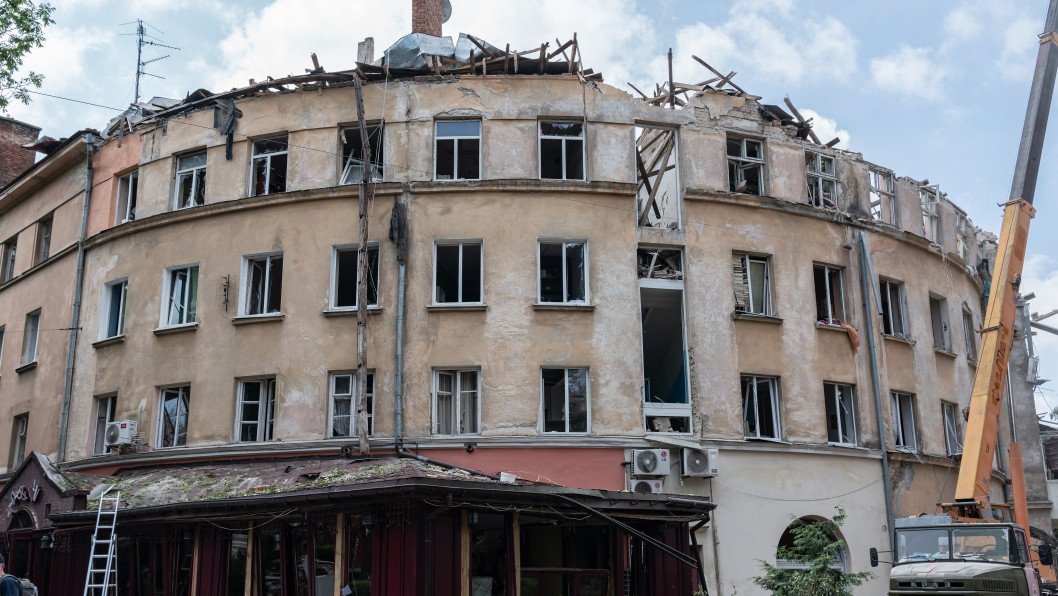 Ukraine Names Russian Admirals in War Crimes Probe Over Lviv UNESCO Zone Strike