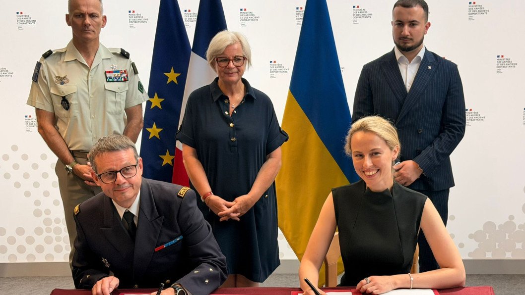 Kyiv and Paris Launch Brave France Fund for Missiles, Drones and Air Defense Tech