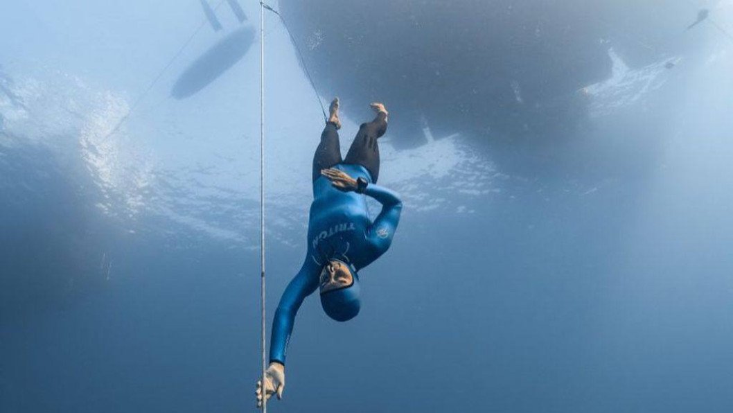Ukrainian Freediver Sadurska Breaks Her Own World Record With 80-Meter Dive Without Fins