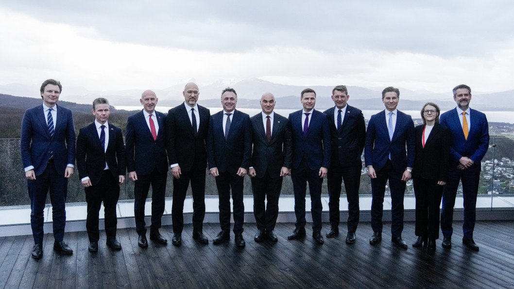 Estonia Pledges $3.2 Million to Boost Ukraine’s Starlink Communications Network