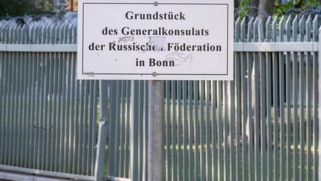 Espionage Hub in Europe May Have Operated From Russian Consulate in Bonn, Bild Sources Say
