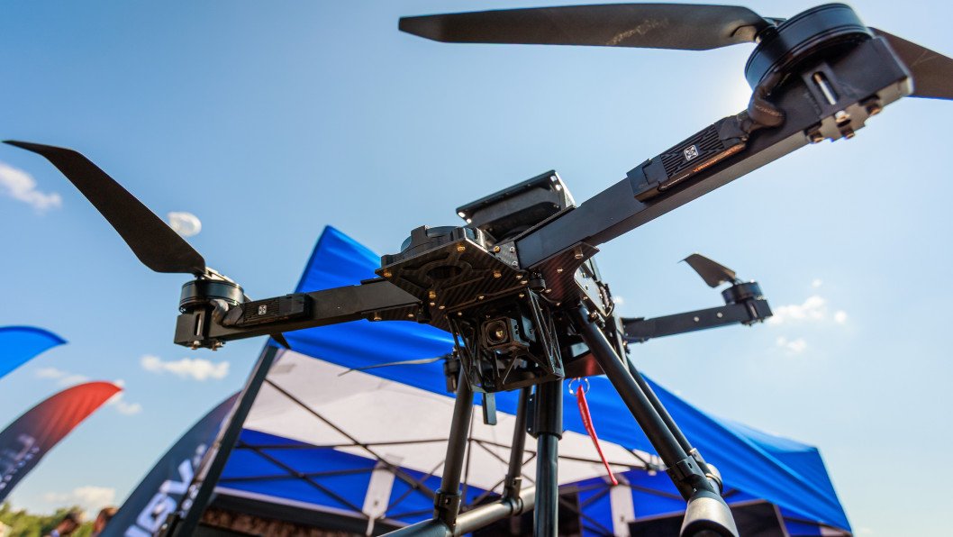 Meet BULLDOG: Ukraine’s Backpack Drone Built to Drop Bombs and Relay Signals
