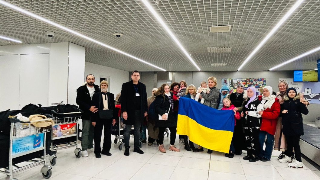 Ukraine Evacuates 34 People from Syria, Including 15 Children