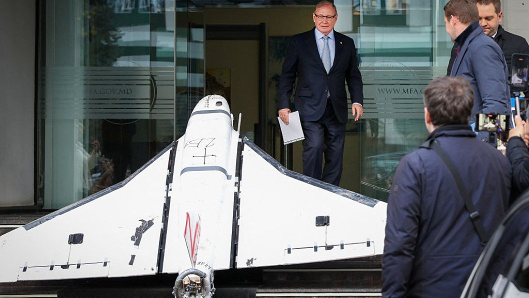 Moldova Displays Downed Russian Drone to Russian Ambassador, Protests Airspace Violation