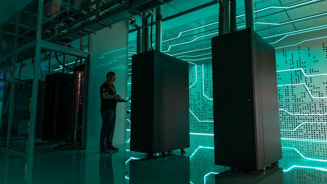 Russia Cuts the Internet More Than Any Country on Earth in 2025—Far Beyond Iran or Venezuela