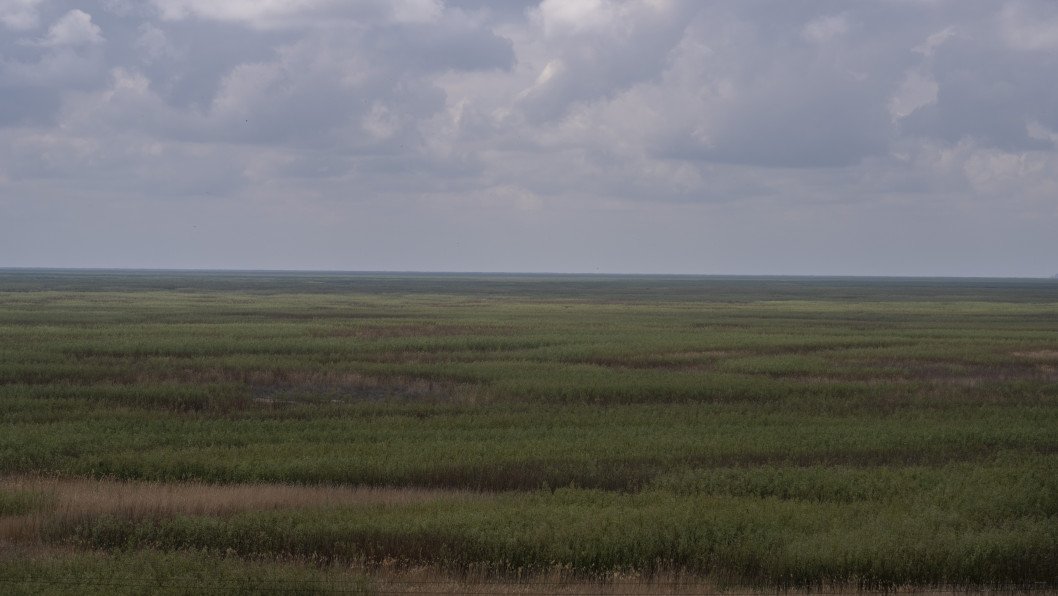What Lies at the Bottom of the Kakhovka Dam’s Drained Reservoir Today?