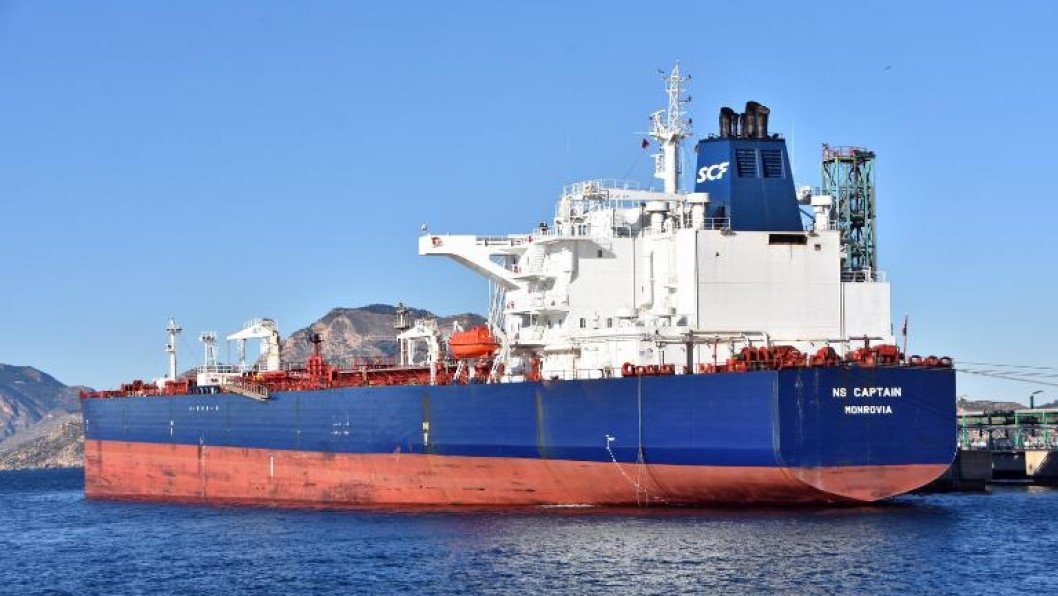 French Navy Boards Russian Shadow Fleet Tanker 450 Miles South of Réunion Island