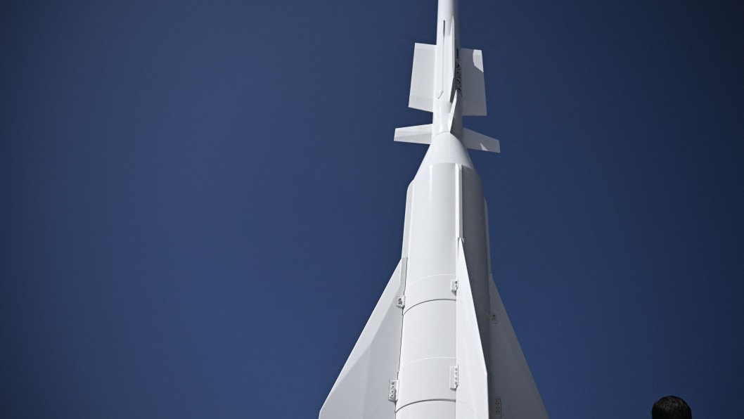 Ukraine and France Expand Air Defense Cooperation With Focus on Aster-30 Missiles