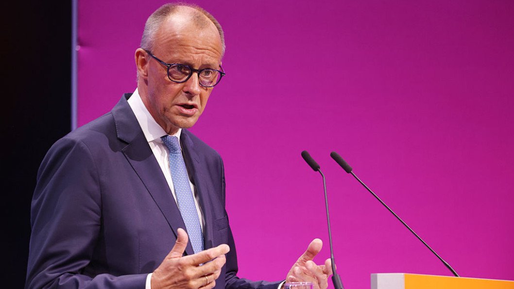 “Russia Won’t Win This War”: German Chancellor Calls for Immediate Peace Talks in Gdańsk