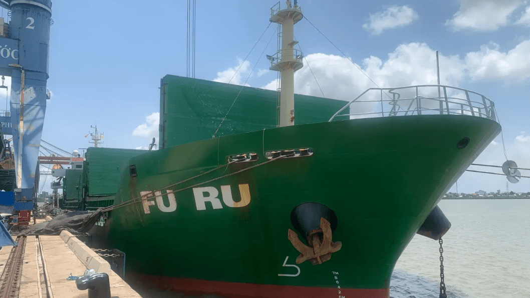 Russian Ship Delivers Stolen Ukrainian Wheat From Occupied Mariupol to Egypt