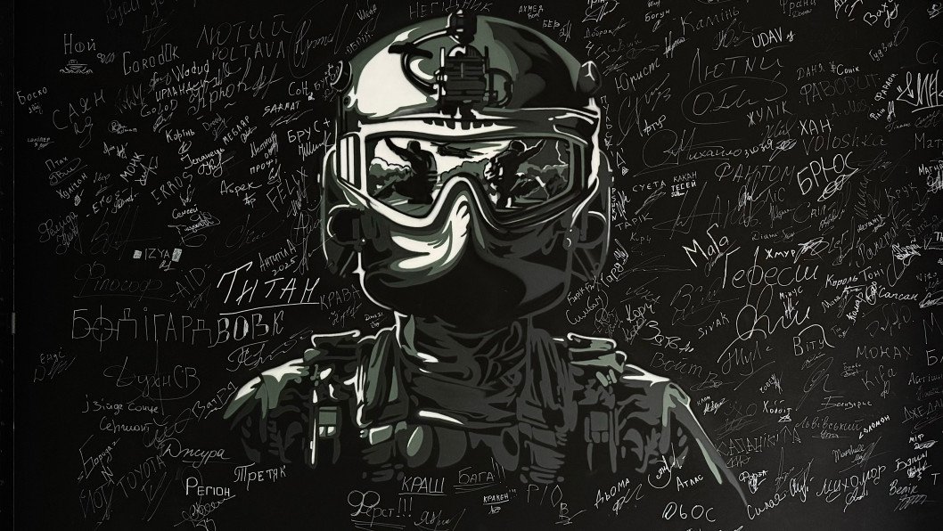 How Ukraine’s Elite HUR Unit Guides a Fighter from Injury to a New Body