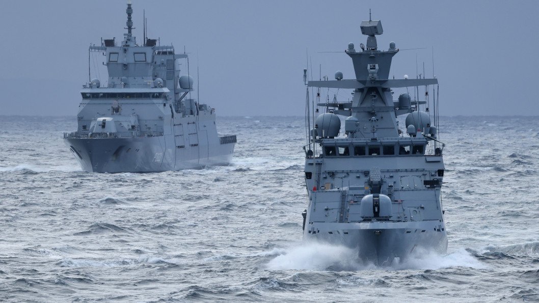 German Navy Moves Warships to Red Sea in Preparation for Potential Strait of Hormuz Operation