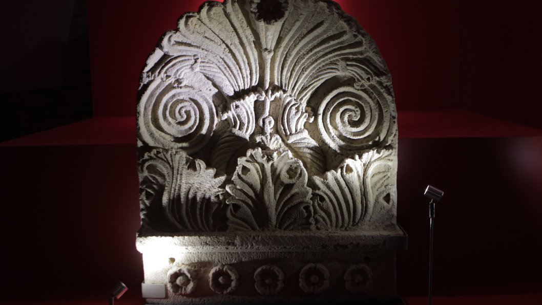 Russia Looted 1.7 Million Ukrainian Artifacts From Occupied Territories and Is Selling Them on the Black Market