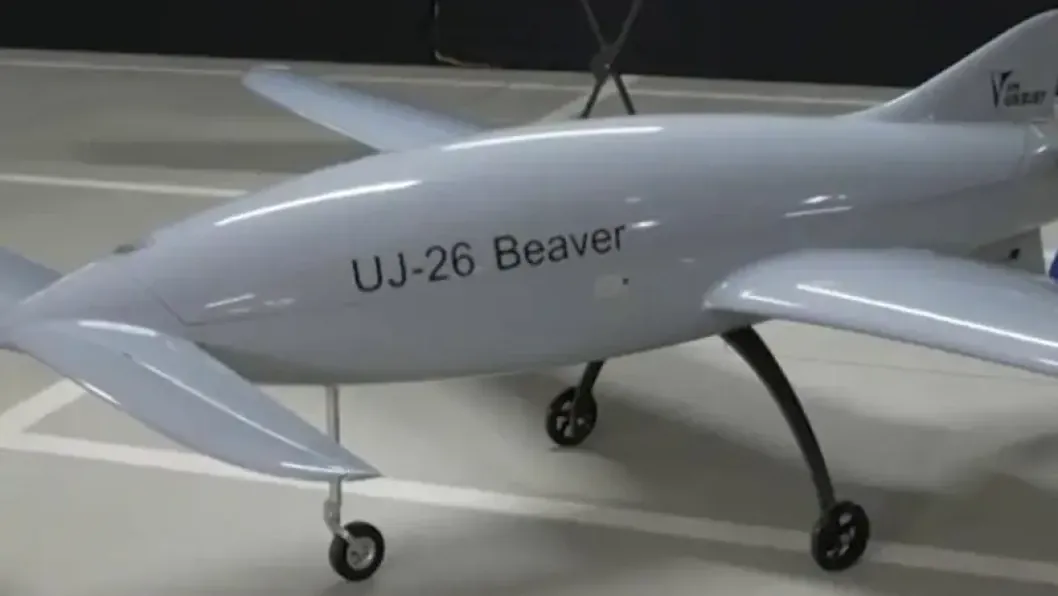 Los drones ucranianos Bober atacan a los Pantsir-S1, radares y Su-30 rusos en Crimea, vídeo