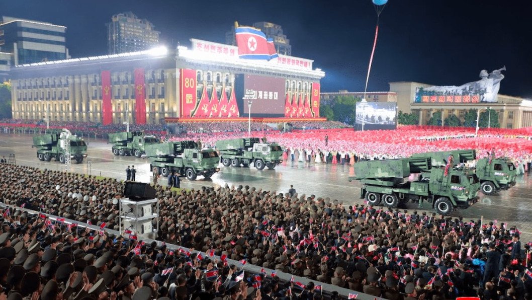 Corea del Norte revela su propia copia del HIMARS estadounidense, con el doble de tubos de lanzamiento