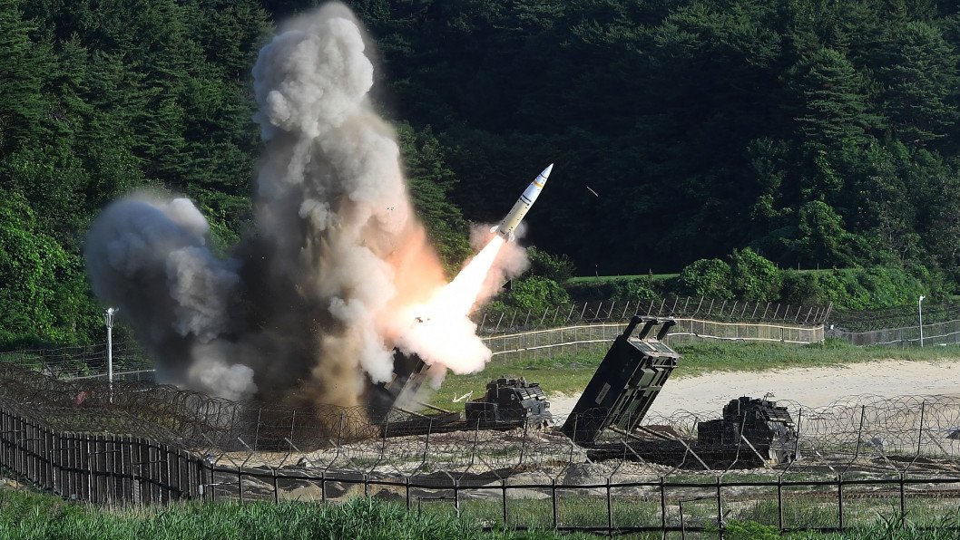Britain’s New “Asgard” System Links M270 Rockets With Strike Drones in Ukraine-Inspired Upgrade