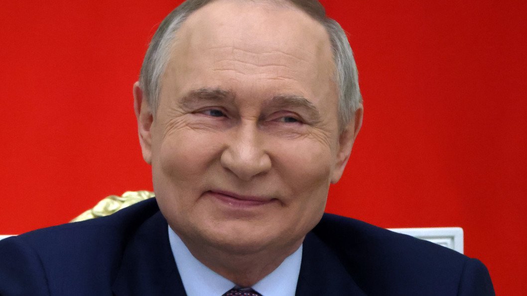 Putin Reportedly Hides in Cloned Secret Offices to Evade Ukrainian Drone Strikes