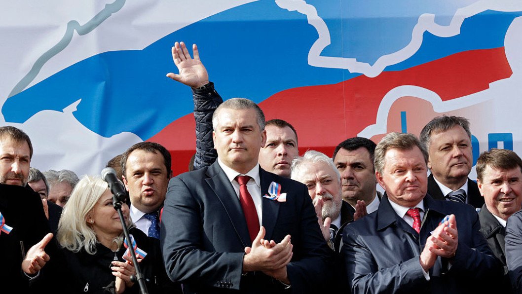 Crimean Authorities Limit Mobile Internet “Until War’s End”, Tell Residents to “Just Accept It”