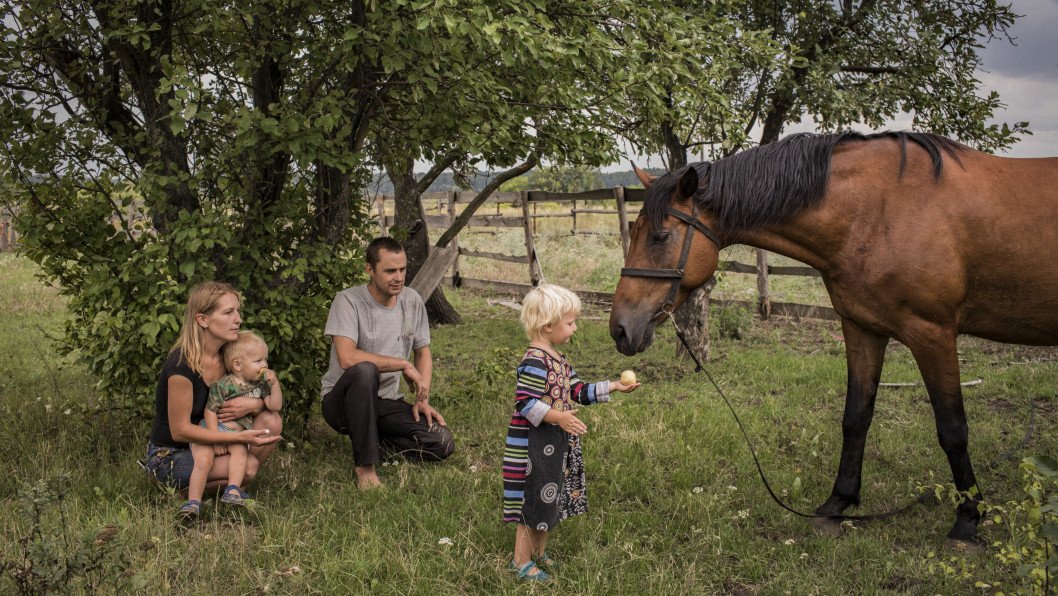 Life Near Ukraine’s Frontline in the Early Years of Russia’s War, Captured by Anastasia Taylor-Lind