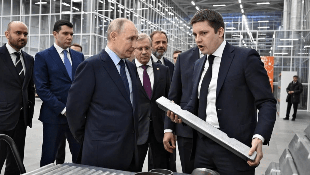 Russian Drone CEO Who Briefed Putin on 300,000 UAVs Arrested in Fraud Case