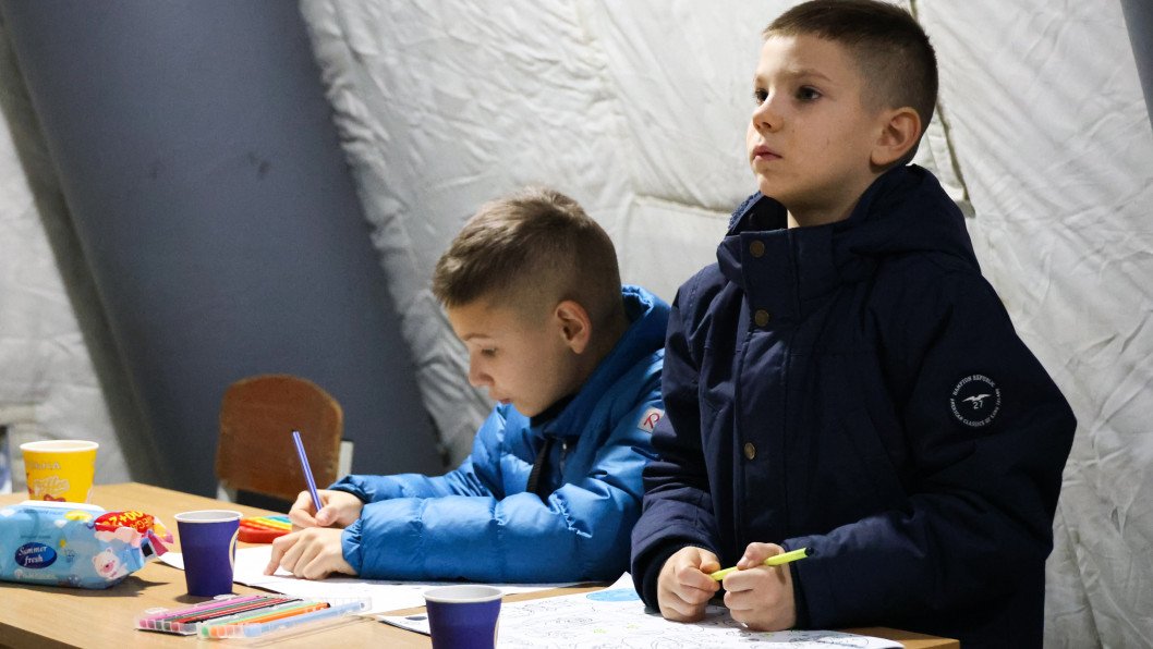 Nearly 50 Ukrainian Children Report Online Recruitment Attempts by Russian Agents