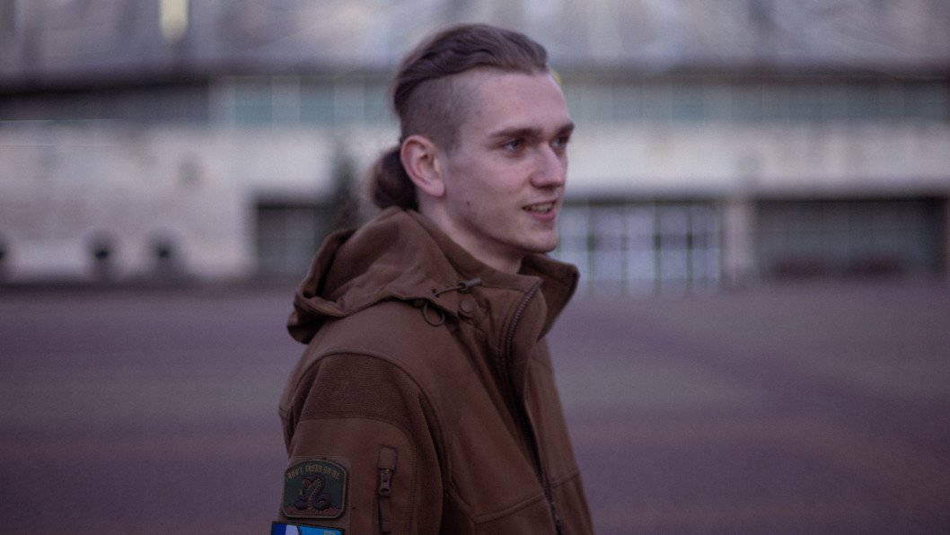 Flight Club: How a 21-Year-Old Ukrainian Soldier Turns His Film Skills Into Drone War Training