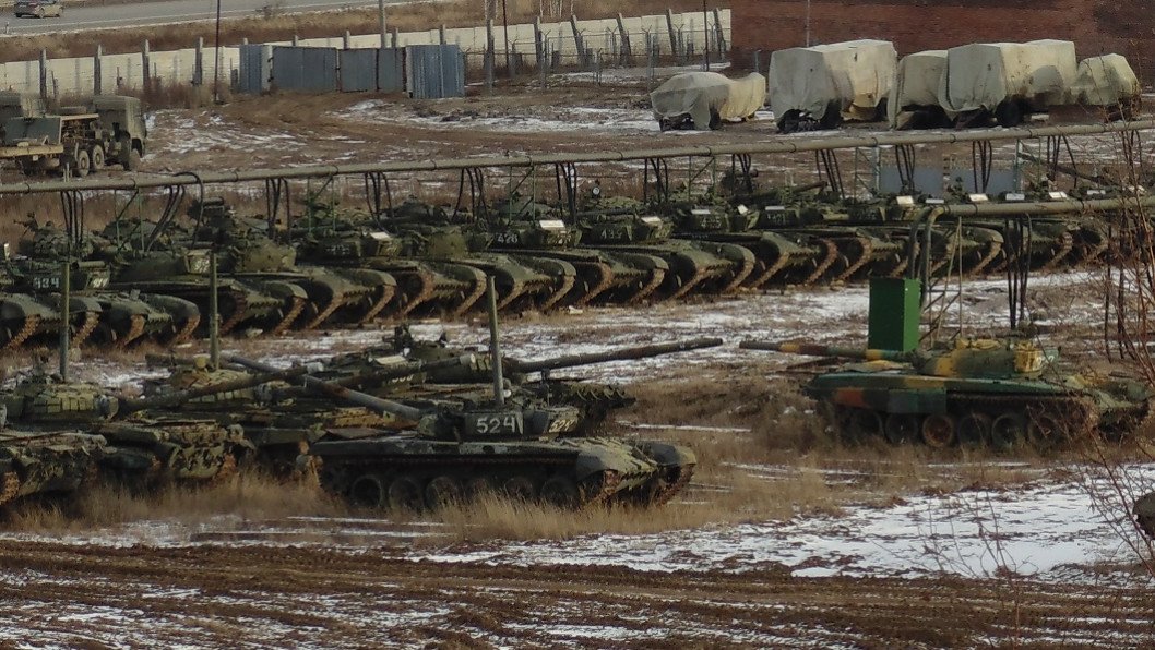 From 7,342 to 92—Satellite Analysis Shows Russia’s Depot Armor Is Nearly Spent