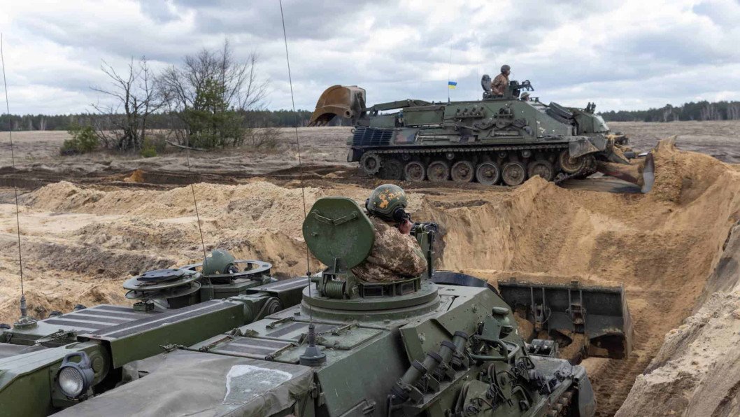 How Norway’s Military Aid Pipeline to Ukraine Kept Growing in 2025—From Fighter Jets to Armor
