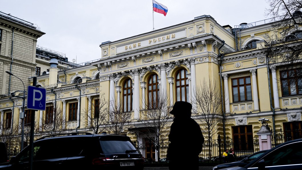 Russian Central Bank Cites “Unfavorable Weather Conditions” in Economic Slowdown