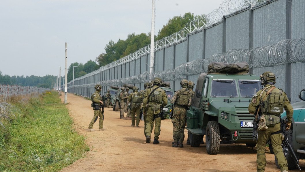 Poland-Belarus Border Closure Strands Freight, Hits Trade Between China, Russia, and Europe