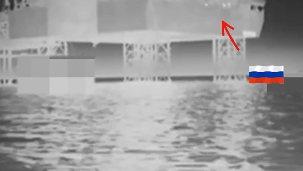 Ucrania aniquila a fuerzas especiales rusas en una plataforma marítima en el Mar Negro (Vídeo)