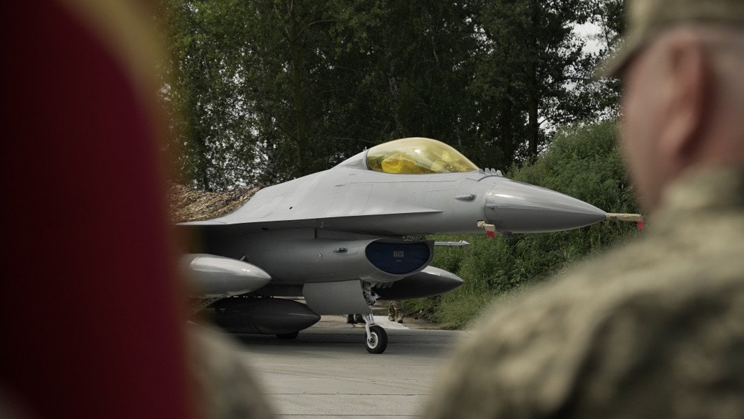 F-16 Fighters Arrive in Ukraine, President Zelenskyy Announces Start of Combat Operations