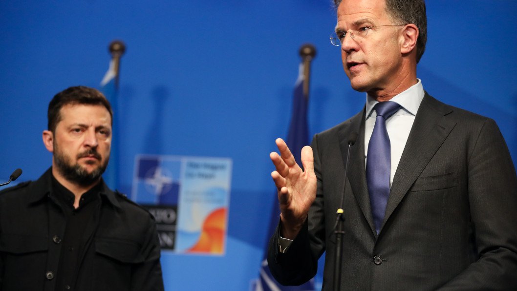 Zelenskyy Holds Productive Talks With NATO Chief on Boosting Ukraine’s Defense