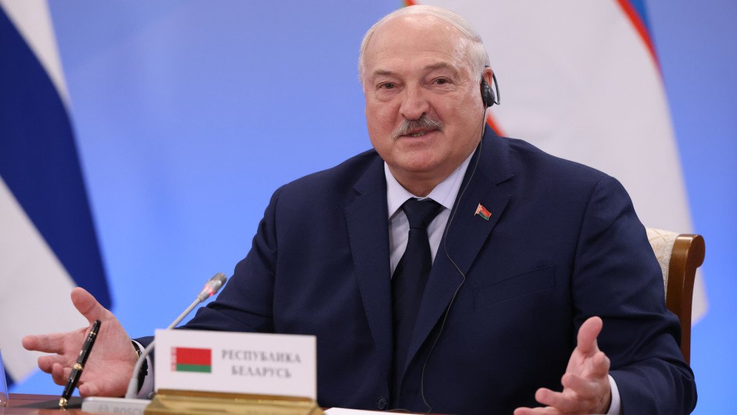 Lukashenko Announces Imminent Arrival of Russian Oreshnik Missile System in Belarus