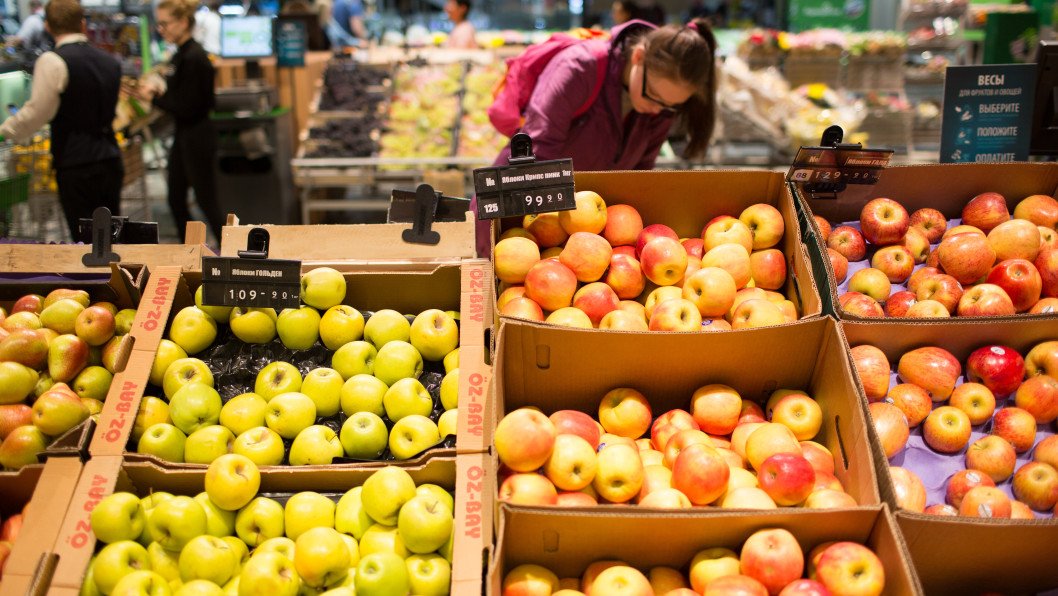 Kim’s Core Strategy? North Korean Apples Now on Sale in Russia