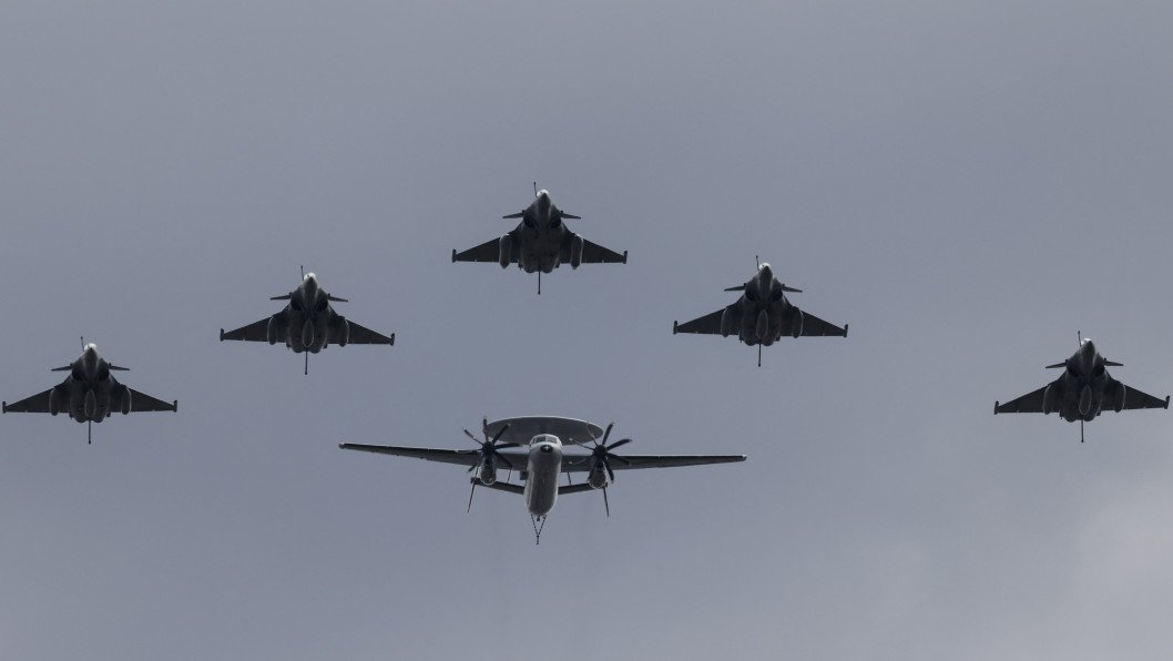 120 Fighter Jets Could Patrol Ukraine’s Skies Under European-Led Plan