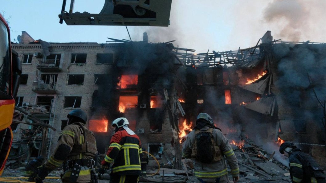 Russia Throws Nearly Its Entire Arsenal at Kyiv in One of the Largest Attacks on Ukraine