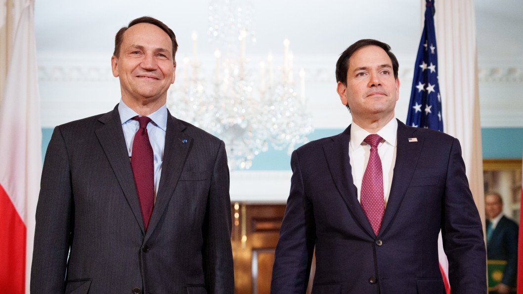 Sikorski and Rubio Discuss Ukraine War Endgame in Miami, Stress Strong US Presence on NATO’s Eastern Flank