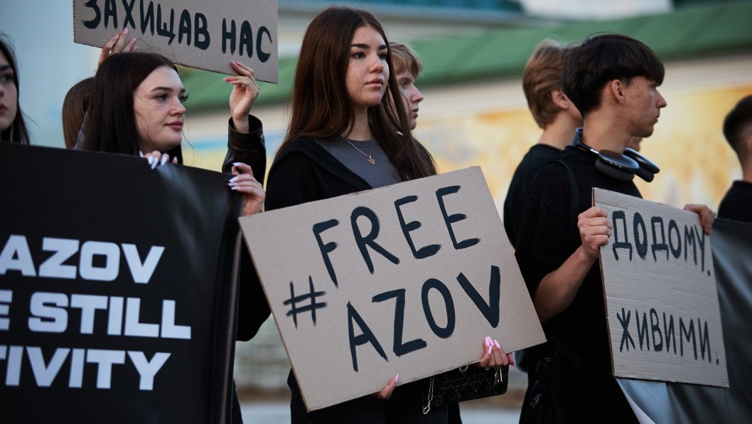Over 600 Azov Fighters Remain in Russian Captivity, 20 in Critical Condition