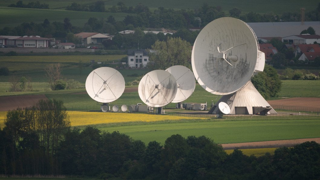 Russia Targets German Satellites With Electronic Attacks as Both Moscow and Beijing Close In From Orbit