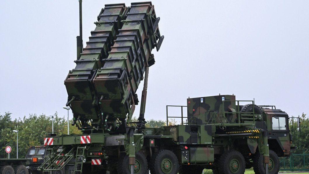 NATO Could Face “Punch After Punch” in Potential Russian Missile Attack Amid Patriot Shortage