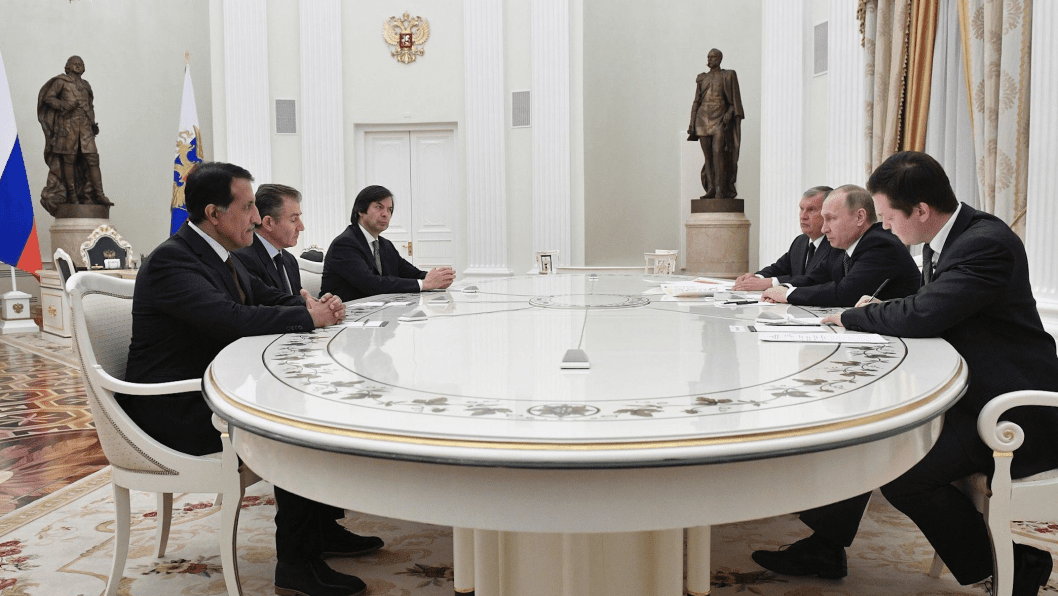 Russian Elite Rush Into Crypto and Gold as State Confiscations Accelerate