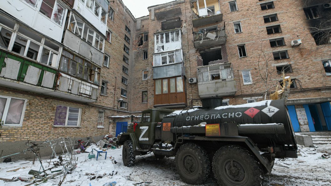 Ukraine’s Azov Launches “Hell-2,” Wiping Out Russian Fuel Supply Sites in Occupied Donetsk