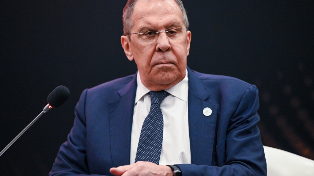Russia Refuses Unconditional Ceasefire in Ukraine, Accuses Macron and Starmer of Pressure