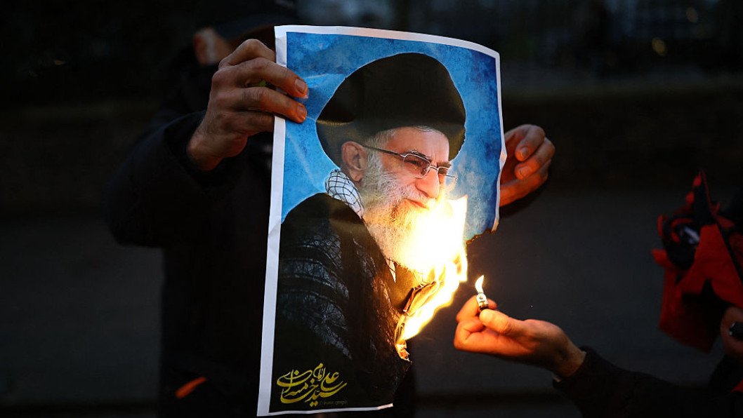 Israel and CIA Conduct Precision Strike on Khamenei Using Tehran Surveillance Systems