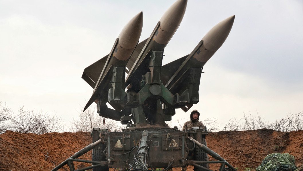 Fedorov Reveals Ukraine Secures Over 90% of Its Anti-Ballistic Defenses