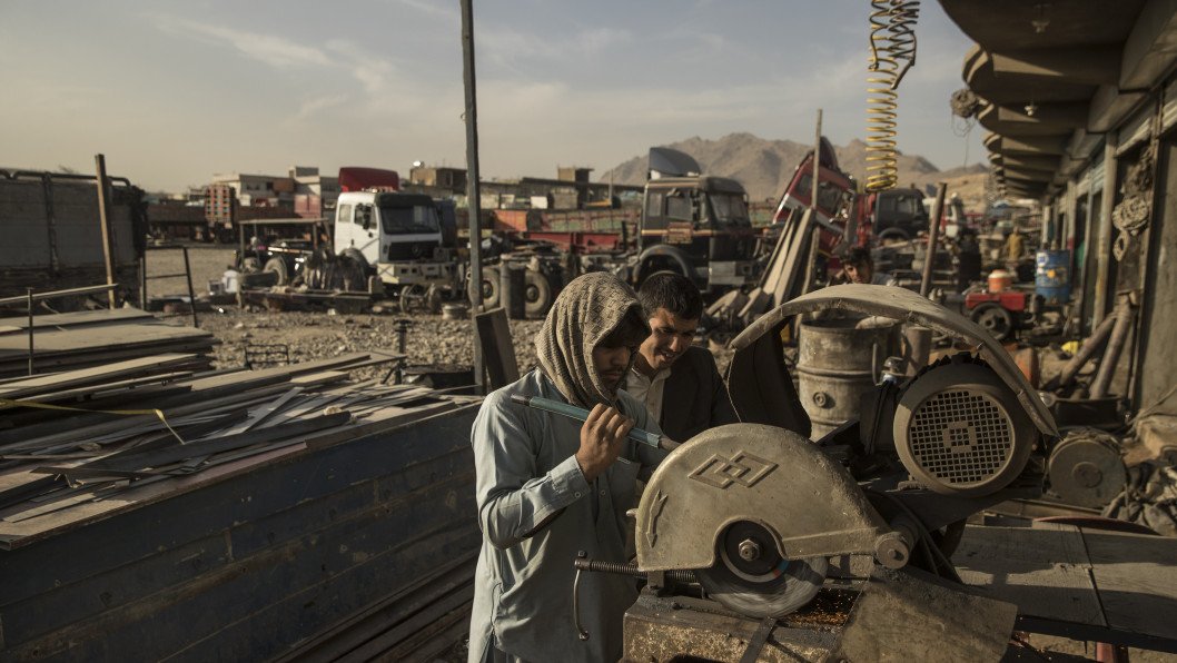 Short on Workers, Russia Begins Talks to Recruit Labor From Afghanistan