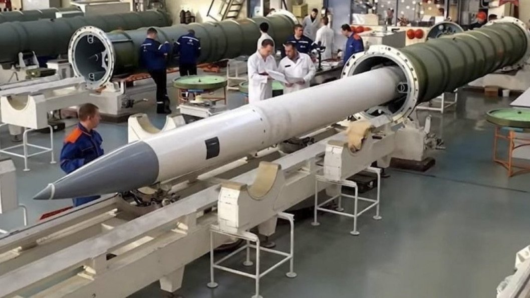 Russia Builds Ballistic “Frankenstein” From S-400 Missiles—and Packs It With US Tech
